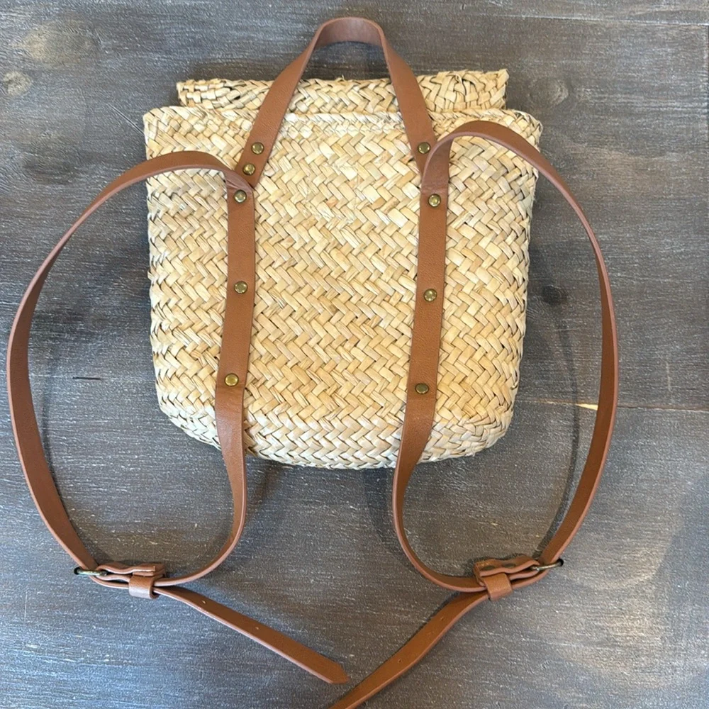 BILLABONG Changing Tides Straw Packpack Woven Tan Backpack Faux Leather Straps